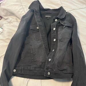 Women's Classic Black Jean Jacket